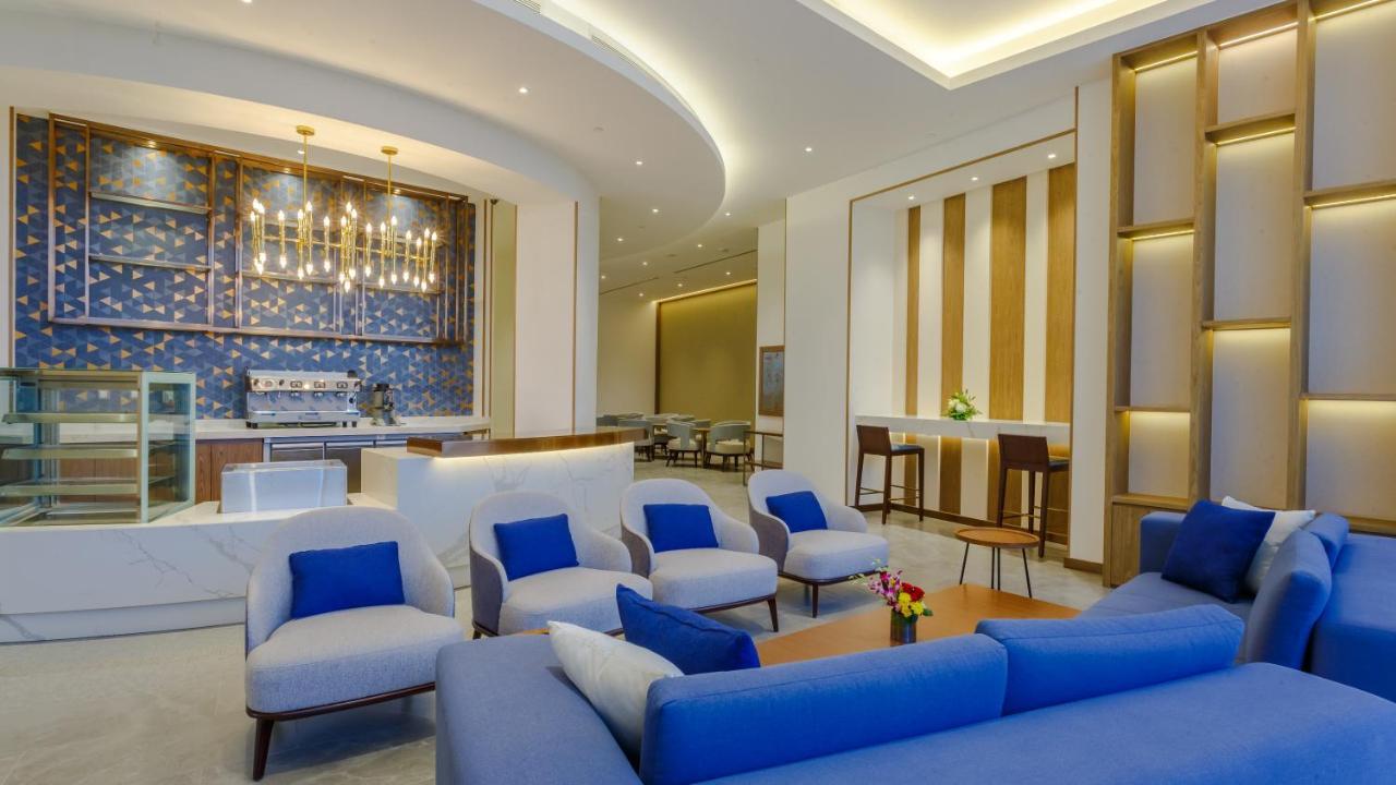 Clarion Hotel Jeddah Airport Exterior foto