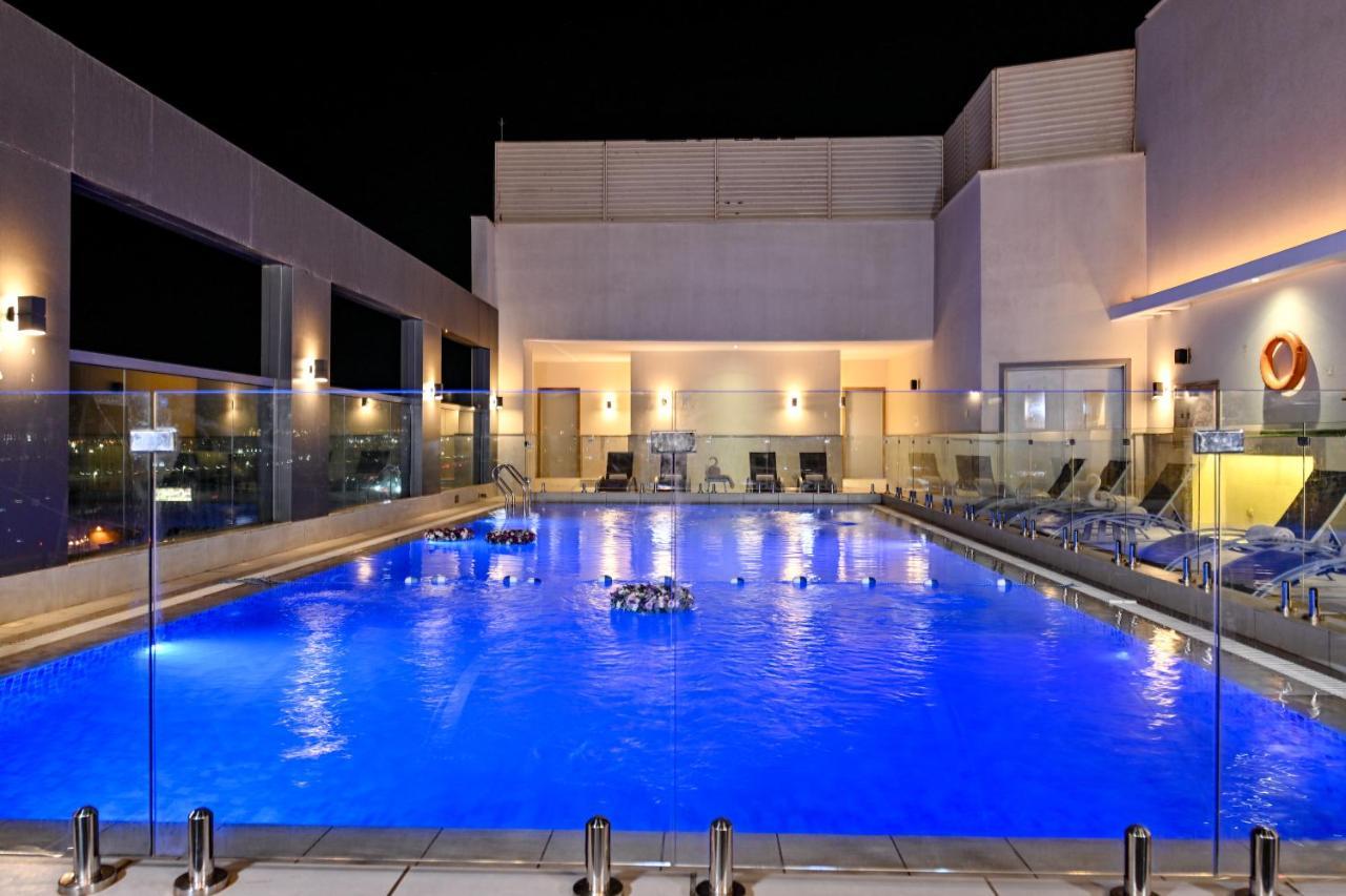 Clarion Hotel Jeddah Airport Exterior foto