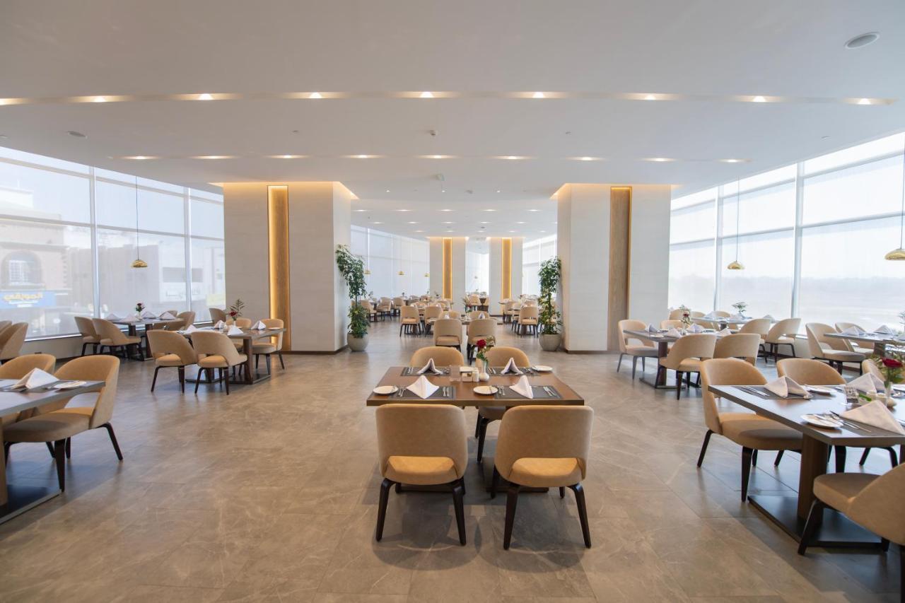 Clarion Hotel Jeddah Airport Exterior foto