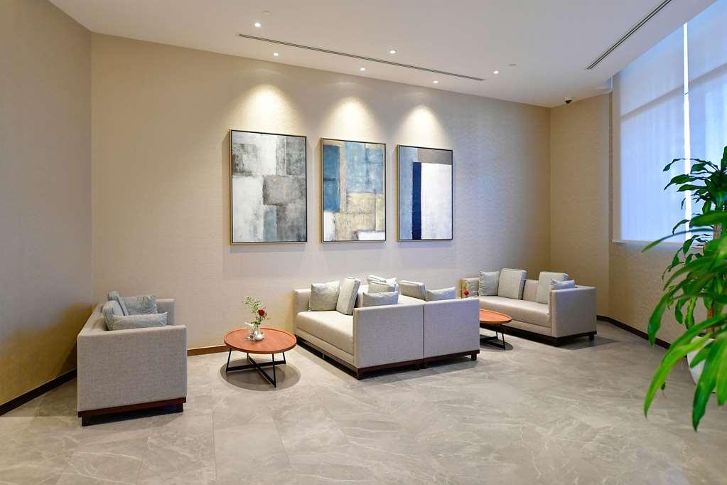 Clarion Hotel Jeddah Airport Interior foto